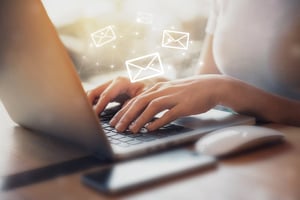 Microsoft Exchange 2019 έναντι του Office 365 - Πλεονεκτήματα και μειονεκτήματα